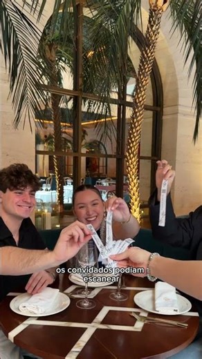 [LINK NA BIO] Como fazer pulseiras com QR Code pro seu casamento 😍📲 Além de lindas, elas viram o