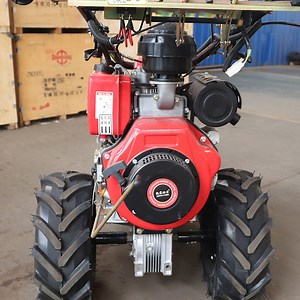 [Hot Item] Heavy Duty Professional Diesel Motor Powered Small Trencher 600mm Trencher