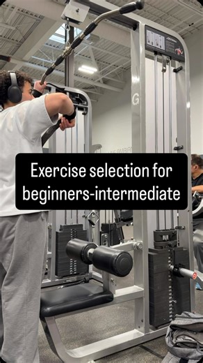 Toto on Instagram: "Meant to say exercise selection 🫩 but it’s fine. Ideal upper for beginners maybe even intermediates, would be bench press, incline press, lateral raise, lat pulldown, upper back row, preacher curl and tricep extension. Note if you want to copy this, change towards priorities. If you need more chest, replace a press with a fly. More front delts, replace a press with shoulder press. More lats, add in close grip row. More biceps, put it first. More triceps, add in jm press. If