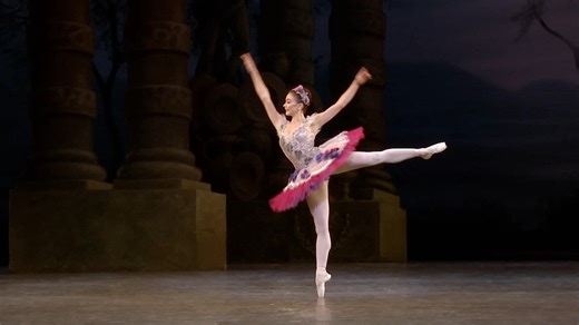 The Sleeping Beauty – Lilac Fairy Variation (Claire Calvert, The Royal Ballet)