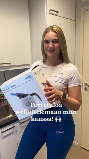 Mainos @wello2official 💙 Osa teistä tietääkin, että kärsin pitkittyneestä yskästä pitkään viime vuoden puolella. Otin yhteyttä WellO2officialiin ja heiltä sain laitteen kokeiluun. Oon ahkerasti päivittäin wellotellut ja mun yskä on kadonnut kokonaan 🙌🏻😍 Nyt oon voinu jättää inhaloitavat lääkkeet pois ja pääsen astmatutkimuksiin. WellO2 laite on hyödyllinen just sulle, jos sulla on hengityselinten oireita, kuten hengenahdistusta, nuhaa, nenän tukkoisuutta, yskää jne. Myös urheilijat, työssään