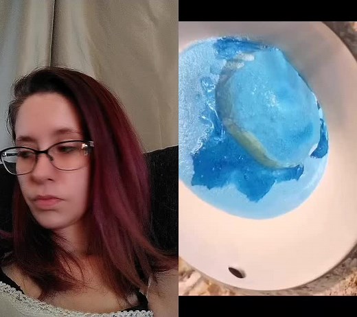 Chemical Reaction Exploration with Foam and Hands