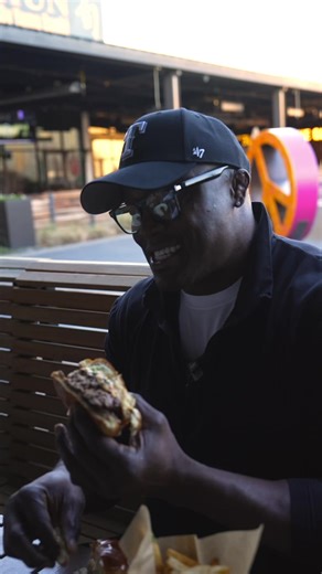 Smash Burger Review by Food Critic Bobby Lashley