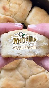 430K views · 4.1K reactions | If you're looking for the perfect combination of a flakey buttermilk biscuit and a plush dinner roll -- look no further! These Angel Biscuits use both our self-rising flour and yeast to ensure an ultra light and fluffy biscut. The best part about these biscuits is they can be made several days in advance and are essentially foolproof. | White Lily Baking | Facebook