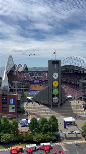 US Versus Australia World Cup Match: Crowd Sings Anthem with Helicopters Overhead in Seattle!