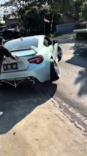 Weaknesses of low car modifications #automotive #modification #lowcar #tipsandtricks #tips #car