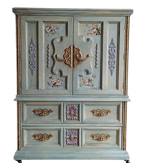 Custom, "one of Its Kind" Hand-painted French Provincial Armoire in Dusty Sage & Gilt - Etsy Canada