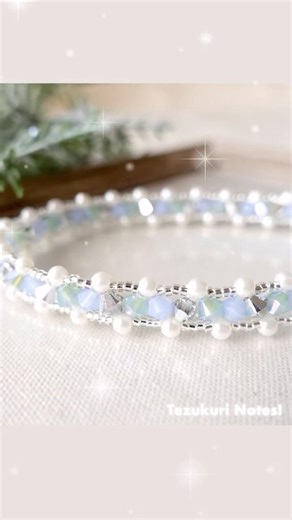 Let's make the bicone crystal beads blacelet with me! ✴︎