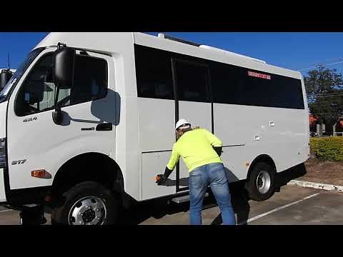 Omnibus Hino 4x4 Bus Introduction