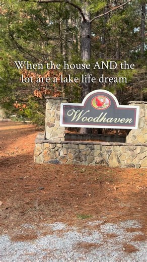 ☀️ Smart Lake Gaston buyers know the magic isn’t just the house… it’s the lot. Protected cove water, prime Mile 12 positioning, and a dock built for lake living put this one under contract fast! 106 W Cardinal Drive Littleton, NC www.LakeGastonDays.com Marketed by Crystal Dickens & Co. 🏡 Pointe Realty Group 📞 252-326-4194 Licensed in NC & VA 🏆 Voted Lake Gaston’s Best Realtor | Crystal Dickens- Realtor at Pointe Realty Group- Lake Gaston