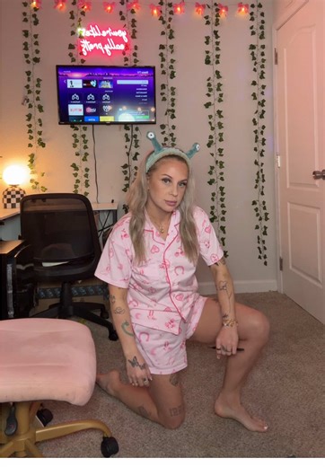 Sponser me wet n wild 😂 #makeuptutorial #prison #grwm #wetnwild #foryoupage