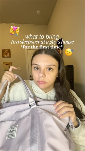 WHAT TO BRING TO A SLEEPOVER AT A GUYS HOUSE FOR THE FIRST TIME ✨🫧👩‍❤️‍👨 #datingadvice #grwm