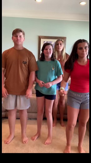 fancy like ft. Bella 🥰🤣 #fyp #fypシ #fancylike #trend