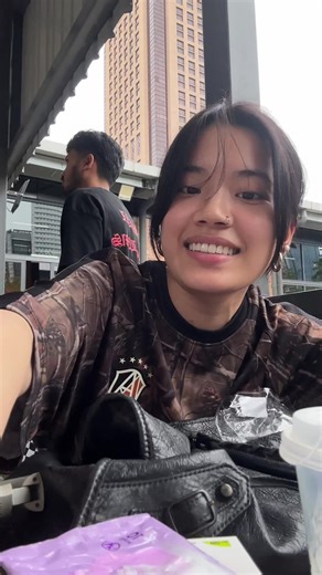 What’s in My Bag: Essential Items and Beauty Favorites