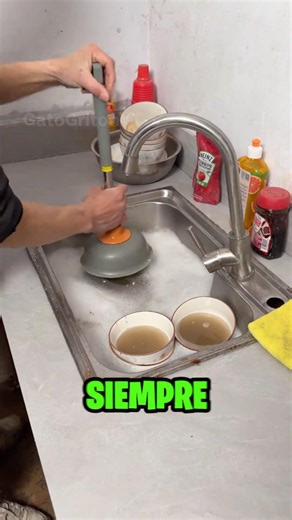 NO QUIERO LAVAR LA LOSA #parody