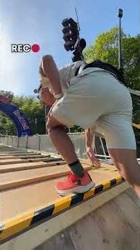プロの山岳ランナーvsカメラマンたちが激坂バトル‼️💥