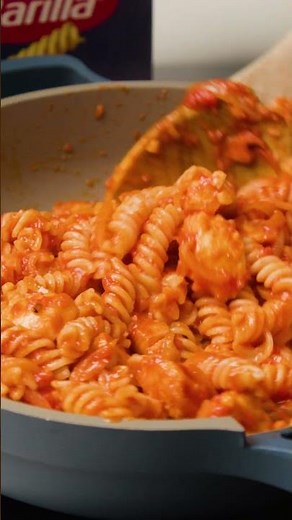 Taste the real Mediterranean flavours with this Fusilli pasta Recipe!