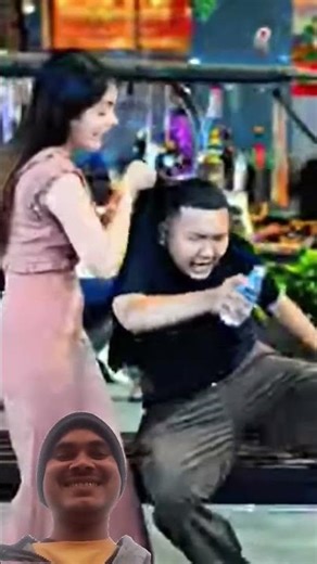 cute 🥰 girl water bottle 🍾 prank #viral #laugher #funnyprank #funny #prank #funniestvideo #shorts