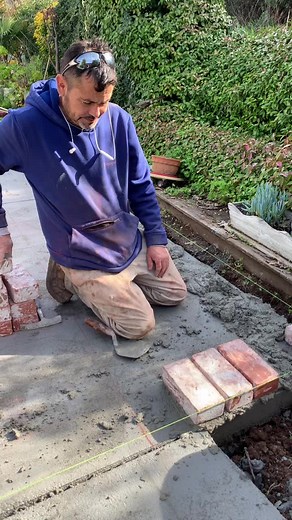 Installing Brick Patio Border with Mortar Joints
