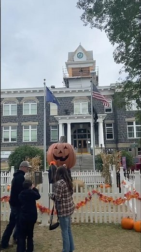 REAL LIFE Halloweentown in St. Helens Oregon | Spirit of Halloween FULL TOUR