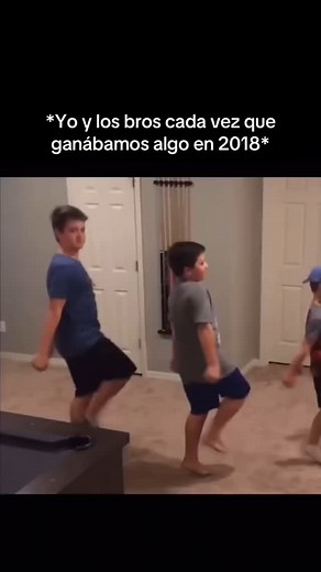 Farid Garcia on Instagram: "Todos haciendo bailes de fonite #viralreels #fyp #fornitegame #baile #dance #instagram"