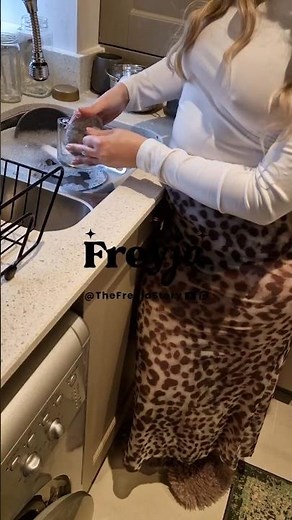 PREVIEW of Story 1: The One Where Freyja Washes Last Nights Dishes