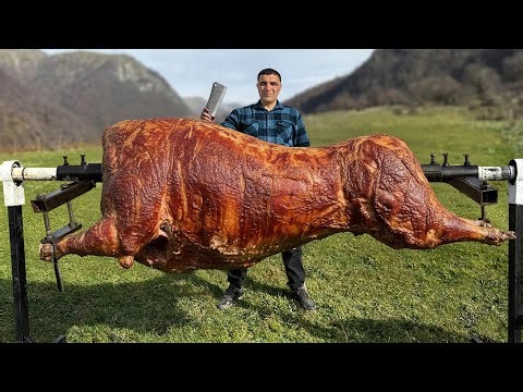 دونر لحم بقري مشوي على السيخ مع خبز لافاش طازج