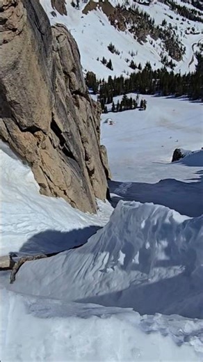 Corbets Couloir - Looking Down & Skiing Down to the Top