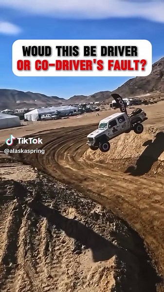 Ouch! That Jeep Gladiator hit hard!💥 Glad they were all okay! 🎥: @blvcam #offroad #offroadnation #jeep #jeeplife #jeepnation #rockcrawl #rockcrawling #desertracing #racing #KOH #KOH2025