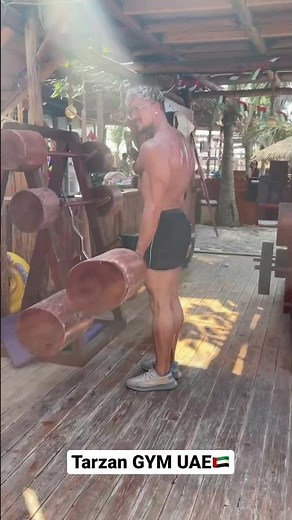 Freaks in Tarzan GYM - Joesthetics