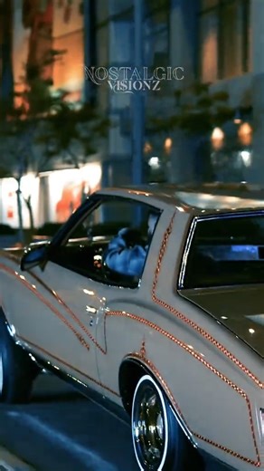 los Angeles Live #lowridersupershow #lowriderlifestyle #lowriderscene #lowriderarte #lowridercars #lowridergirl | LowRider Truck | Facebook