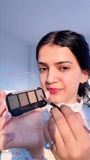 Easiest Way To Do Perfect Eyebrows💡| #shorts #eyebrows #hack #tricks #beautytips #diy #ytshorts #yt