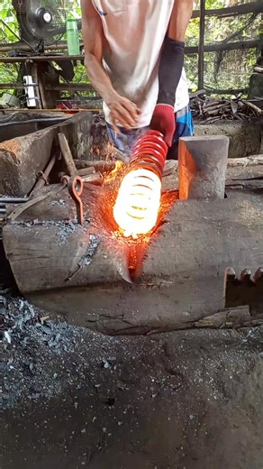 Forge blacksmith Hammer Per keong | Alkholik