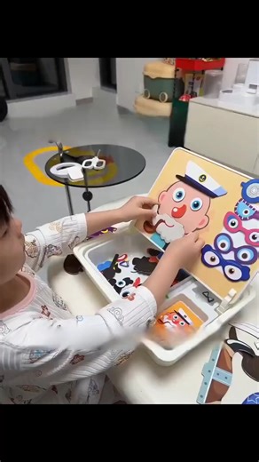 Magnetic Dress-Up Puzzles – Where Style Meets Imagination! 🌟 🎨 Create 1000 Unique Looks! Mix & match outfits, hairstyles, and accessories on double-sided magnetic boards – every child becomes a fashion designer! 🧠 Learn Through Play: ✅ Sparks creativity & storytelling skills ✅ Develops fine motor skills & hand-eye coordination ✅ Encourages color and pattern recognition 🎒 Take Fun Anywhere! Lightweight and portable – perfect for travel, restaurants, or playdates. No mess, no screens, just pur