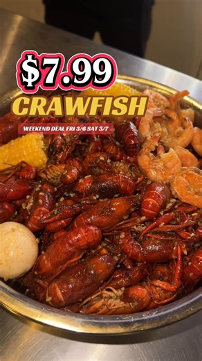 Fresh Crawfish for $7.99 at Swamp Kingz Cajun Kitchen