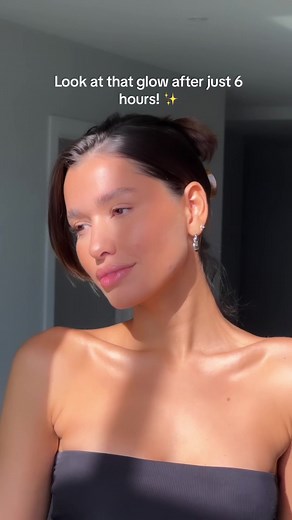 Get flawless, healthy-looking skin with our NEW Face Tan Mist ✨ Our super fine mist spray features active ingredients and color matches to our best selling Self Tan Mousses. Vegan and streak-free with a 100% natural DHA formula, glow up like never before! ✨🙌🏽 #facetan #facetanmist #dewyskin #bronzedskin