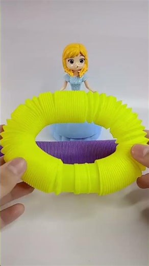 Princess Poptube Making Asmr! #asmr #toys #minisatisfying