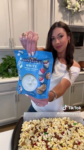 Festive Popcorn Holiday Mix Recipe