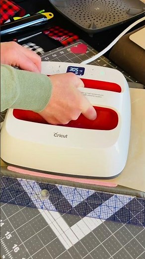 Two of My Top 10 Must-Have Cricut Crafting Accessories: Teflon Sheets and Heat Presses