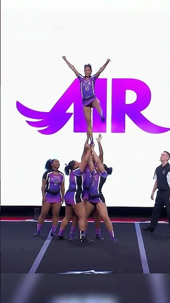Atlanta STAYS ALIVE With This BIG Trick 😤🔥