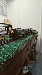87 year old Marx Commodore Vanderbilt pulling 15 tin litho cars at 50% power.