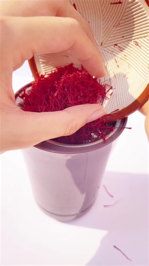 Mẹ Chồng Khen Quà Con Dâu Tặng