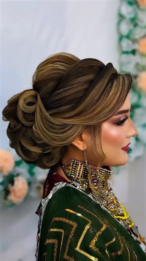 Sofia beauty | Timeless bridal beauty for the big day Beautiful bride 👰‍♀️ dolled up by @sofia_makeup_official #afghanbride #canadá #sofiabeauty... | Instagram