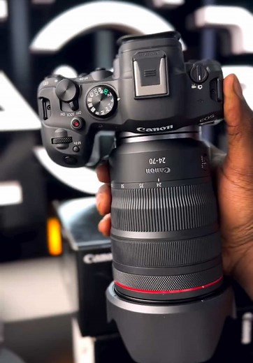Canon EOS R6 Mark II Camera Features and Review