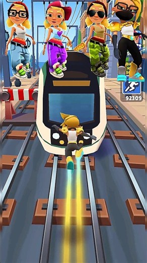 ⚡Tricky 🆚 ⚡Tricky 🆚 ⚡Tricky||who is best?? #subwaysurfers #shorts