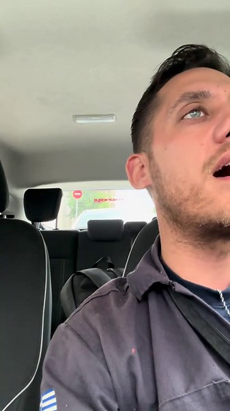 Mazonakis Greek TikTok Moments — Mazw Dance & Clips