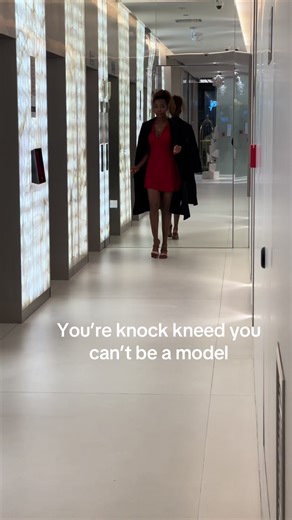 ‏Watch me do it💋 #fyp #modellife #runway #fashionmodel