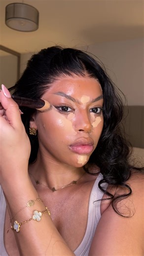 Flawless Makeup Base Tutorial: Tips and Hacks