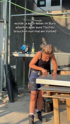 Dachdeckerin Chiara: Karriere mit Vorbildfunktion auf TikTok