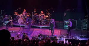 Primus Performs "Ænema" & More With Tool Members At L.A. Benefit Show [Full Video]